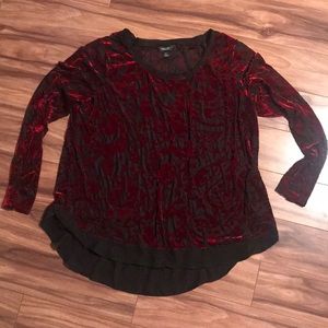 Vera Wang Red and black velvet top, XL